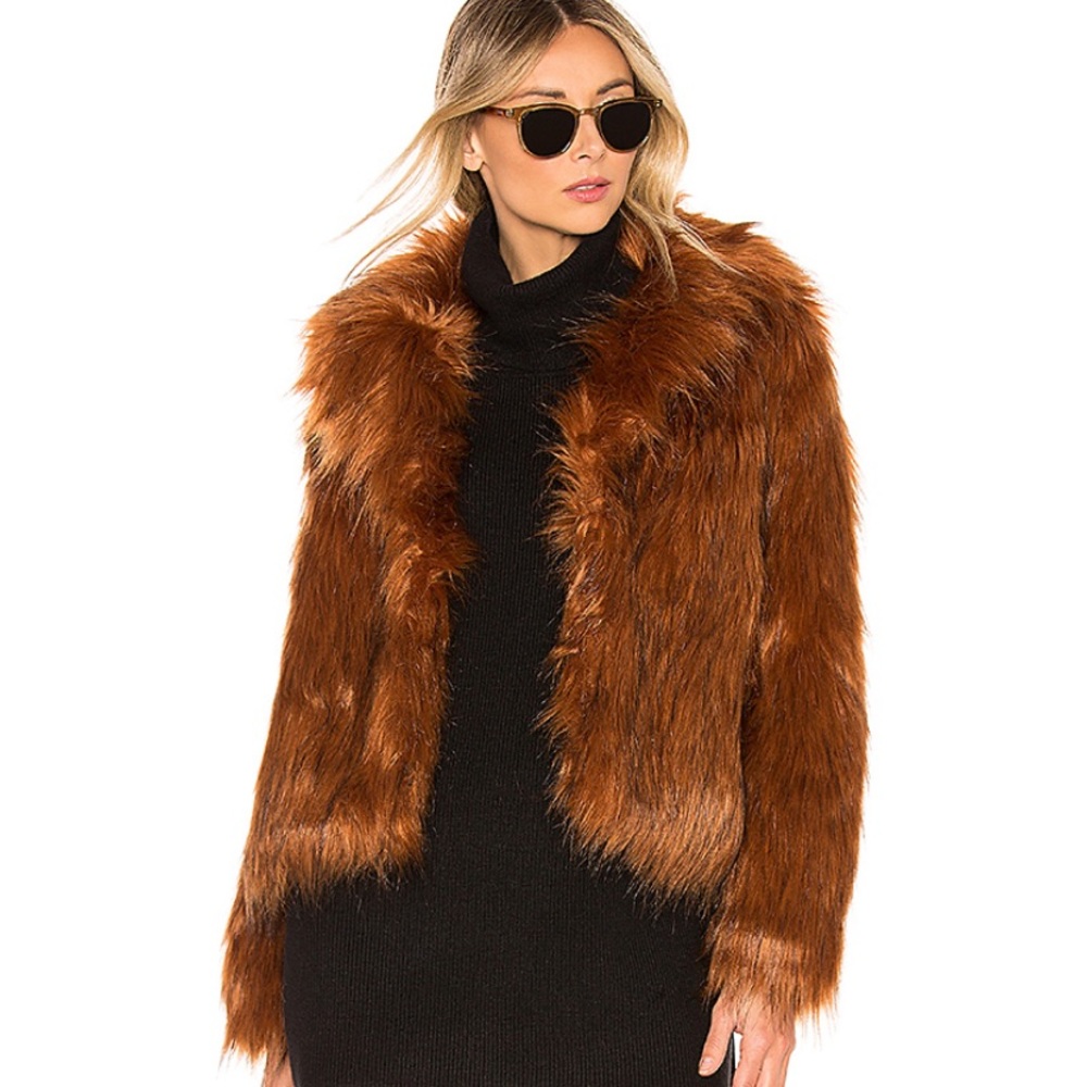 BB DAKOTA REVOLVE FUR IN COGNAC